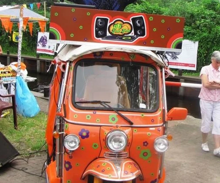 DJ TukTuk